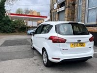 Usado Ford B-MAX Zetec 2013 Branco Monovolume