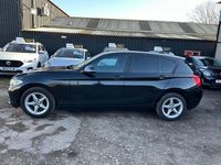 Używany BMW 118 2018 Czarny Hatchback