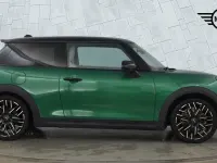 Used Mini Cooper S Hatch 201 HP (147 kW) 2024 Green Hatchback