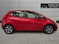 Used Kia Venga 123 HP (90 kW) 2019 Red Hatchback