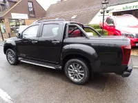 Used Isuzu Pick up 164 HP (120 kW) 2019 Black Pickup