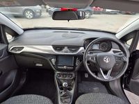 Used Vauxhall Corsa Design Edition 73 HP (53 kW) 2019 Black Hatchback