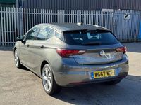 Used Vauxhall Astra SRi 105 HP (77 kW) 2018 Grey Hatchback