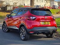 Usado Renault Captur Iconic 115 HP (84 kW) 2019 Vermelho SUV