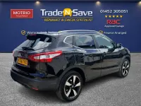 Used Nissan Qashqai N-Connecta 115 HP (84 kW) 2017 Black SUV
