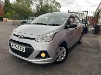Used Hyundai i10 67 HP (49 kW) 2014 Silver Hatchback