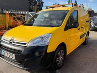 Usado Citroën Berlingo 75 HP (55 kW) 2017 Branco Monovolume