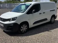 Used Peugeot Partner Premium 131 HP (96 kW) 2021 White MPV