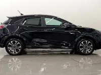 Käytetty Ford Puma ST-Line 125 HP (91 kW) 2023 Musta Katumaasturi