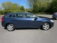 Used Volvo V60 SE Lux 215 HP (158 kW) 2012 Blue Estate