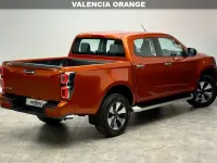 Used Isuzu Pick up 164 HP (120 kW) 2022 Orange Pickup