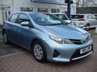 Used Toyota Auris Active 2013 Blue Hatchback
