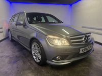 Usado Mercedes C220 170 CV (125 kW) 2011 Plateado Familiar