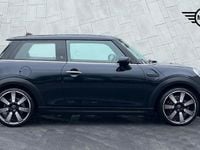 Usado Mini Cooper Exclusive 136 HP (100 kW) 2021 Preto Citadino