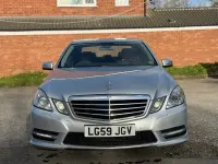 Używany Mercedes E350 Avantgarde 2009 Srebrny Sedan/Limuzyna