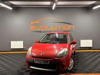 Used Renault Clio IV Expression+ 75 HP (55 kW) 2012 Red Hatchback