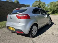 Used Kia Rio 75 HP (55 kW) 2013 Silver Hatchback