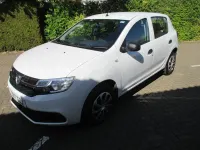 Używany Dacia Sandero Ambiance 90 KM (66 kW) 2017 Biały Hatchback
