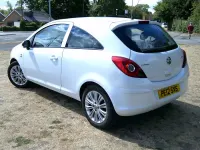 Used Vauxhall Corsa Active 65 HP (47 kW) 2012 White Hatchback