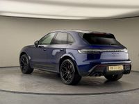 Used Porsche Macan 440 HP (323 kW) 2024 Gentian blue SUV