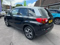 Used Suzuki Vitara SZ5 120 HP (88 kW) 2016 Black/white SUV