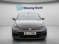 Second-hand VW Golf VIII GTI Clubsport 2023 Negru Hatchback