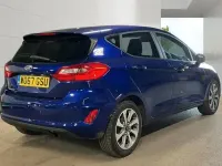 Used Ford Fiesta Zetec 100 HP (73 kW) 2018 Blue Hatchback