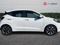 Used Hyundai i10 Advanced 63 HP (46 kW) 2024 White Hatchback