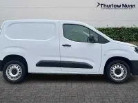 Used Vauxhall Combo 101 HP (74 kW) 2023 White MPV