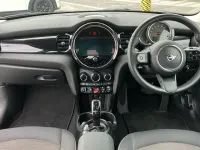 Used Mini Cooper Classic 136 HP (100 kW) 2022 Green Hatchback