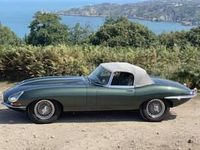 Usado Jaguar E-Type 269 HP (197 kW) 1962 Verde Cabrios