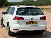 Used VW Golf VII SE 2019 White Estate