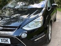 Used Ford S-MAX Titanium 140 HP (102 kW) 2012 Black MPV
