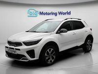 Begagnad Kia Stonic GT-Line 120 HK (88 kW) 2022 Vit SUV