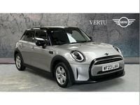 Usado Mini Cooper Classic 136 HP (100 kW) 2022 Prateado Citadino
