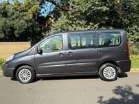 Begagnad Peugeot TePee 130 HK (95 kW) 2014 Grå Minibuss