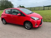 Used Toyota Yaris 2017 Red Hatchback