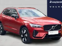 Usado Volvo XC60 Ultra 449 HP (330 kW) 2025 Vermelho SUV