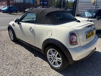 Usado Mini Cooper Cabriolet 122 HP (89 kW) 2013 Branco Cabrios