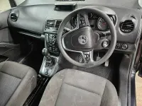 Używany Vauxhall Meriva Excite 100 KM (73 kW) 2012 Czarny Minivan