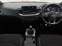 Used Kia ProCeed GT-Line 160 HP (117 kW) 2022 Orange Estate
