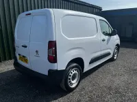 Used Peugeot Partner Premium 102 HP (75 kW) 2023 White MPV