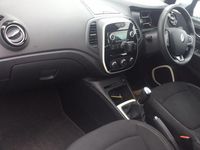 Second-hand Renault Captur Play 90 CP (66 kW) 2019 Albastru SUV