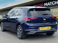 Usado VW Golf VIII Active 2022 Azul Utilitario