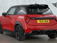 Used Mini Cooper S Hatch 201 HP (147 kW) 2025 Red Hatchback