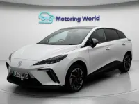 Begagnad MG MG4 EV Trophy 319 kW (435 HK) 2023 Vit Halvkombi