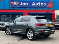 Begagnad Audi Q3 S-Line 2021 Grå SUV