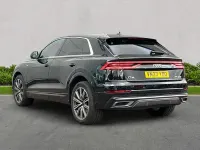Używany Audi Q8 S-Line 340 KM (250 kW) 2023 Czarny SUV