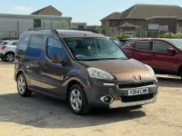 Used Peugeot TePee Outdoor 92 HP (67 kW) 2014 Estate
