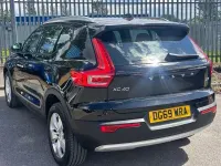 Used Volvo XC40 Momentum 150 HP (110 kW) 2019 Black SUV